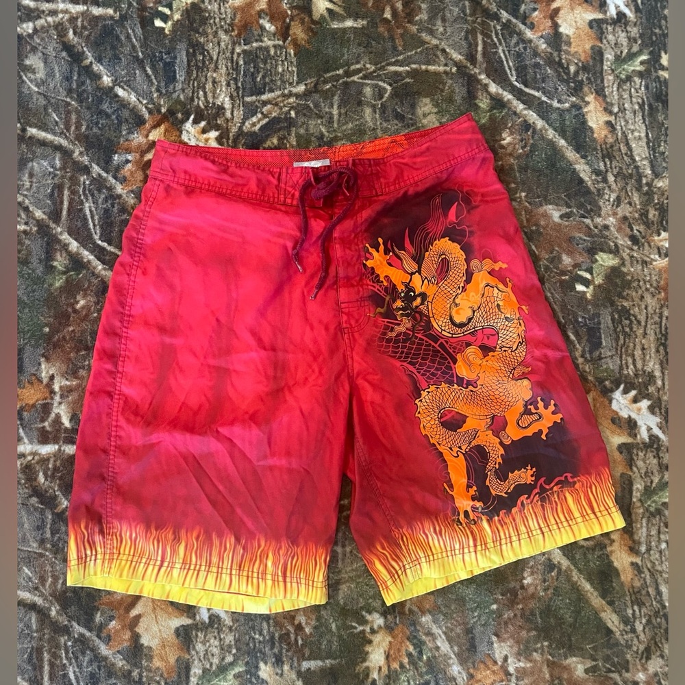 Y2K Utility Brand Fire Dragon Logo Board Shorts Men's Size 34/XL